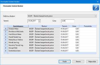 Stejný druh školení můžete vložit k vybraným zaměstnancům hromadně